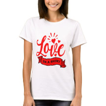Amor en una camiseta, corazones de San Valentín y 