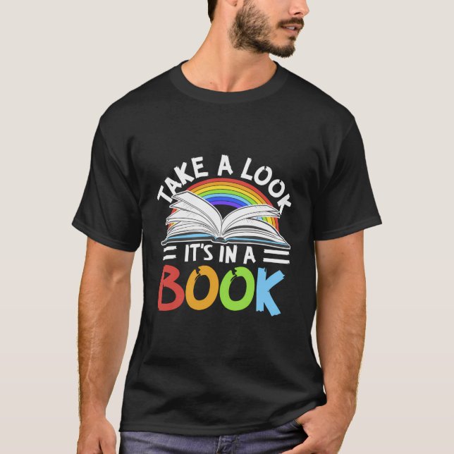 Camiseta Amor leyendo amor arcoiris regalo retro arcoiris D (Anverso)
