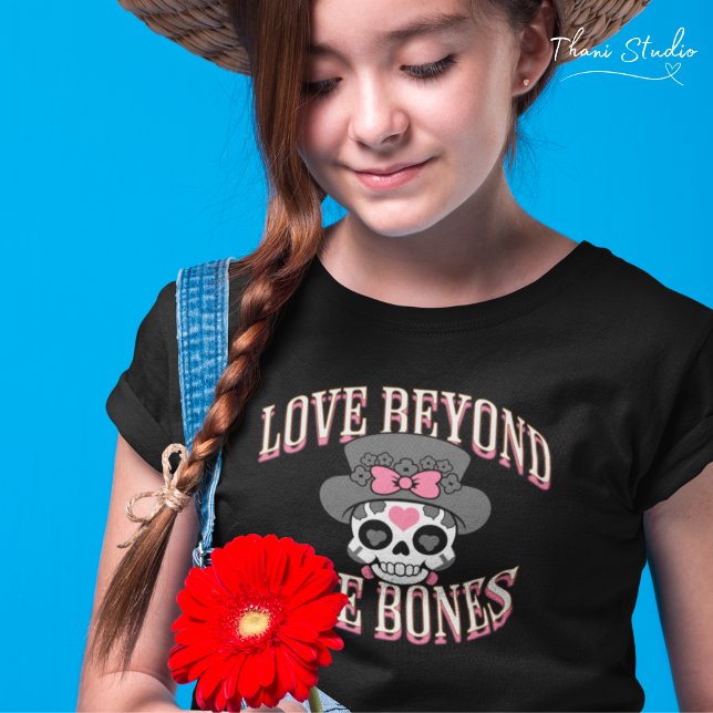 Camiseta Amor Más Allá De Los Huesos Valentine Modern Retro (Subido por el creador)