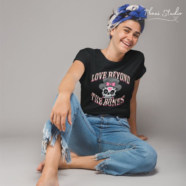 Camiseta Amor Más Allá De Los Huesos Valentine Modern Retro (Subido por el creador)