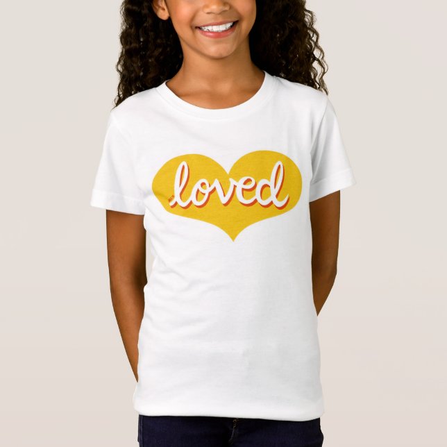 Camiseta AMOR MUCHO - Amor amarillo corazón (Anverso)