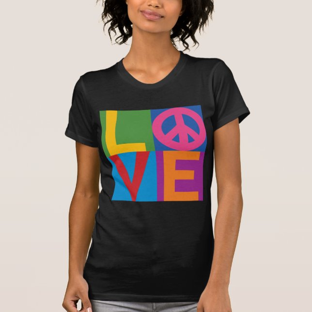 Camiseta AMOR negro de color (Anverso)