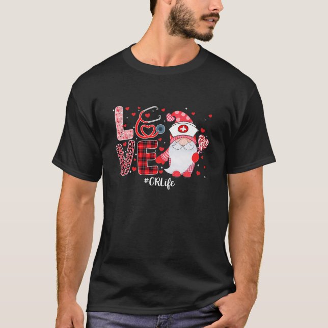 Camiseta AMOR O enfermera Gnome Día de San Valentín diverti (Anverso)