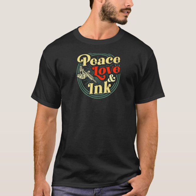 Camiseta Amor Por La Paz Y Tatuaje De Estilo Retro De Tinta (Anverso)