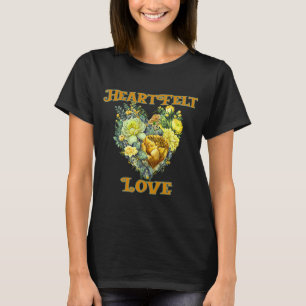 CAMISETA AMOR SENTIDO FLORAL CORAZÓN MOSTAZA AMARILLO
