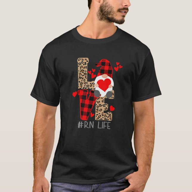 Camiseta AMOR Stethoscope RN Vida San Valentín 2022 Gnomes (Anverso)