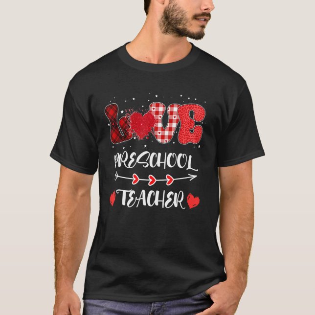 Camiseta Amor Teacher de Preescolar Corazón Leopardo Buffal (Anverso)