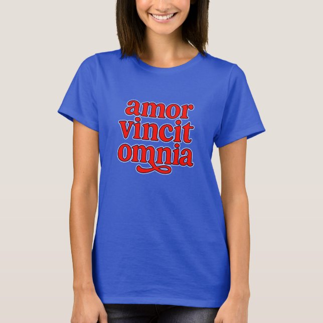 Camiseta Amor vincit omnia (Anverso)