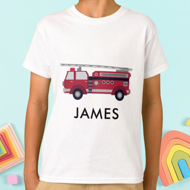 Camiseta Añadir tu nombre camión de bomberos rojos personal (Add Your Name Red Fire truck Personalised T-Shirt
)