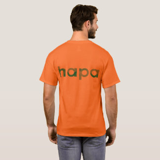Camiseta anaranjada de Hapa de los hombres