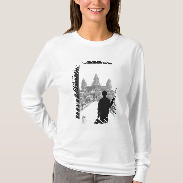 Camiseta Angkor Cambodia, Puerta y Persona Angkor Wat (Anverso)