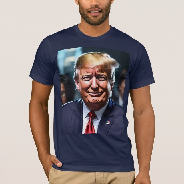 Camiseta "Anime Trump: El sonriente comandante (Anverso)