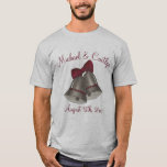 Camiseta Aniversario Boda de las campanas de plata personal<br><div class="desc">La camiseta presenta un ilustracion original de marca de un diseño original de temática boda, un par de campanas de plata. Simplemente personaliza con tu información de evento para un boda único o una camiseta fiesta de aniversario. ¿No ves lo que estás buscando? ¿Necesita ayuda con la personalización? Haga clic...</div>