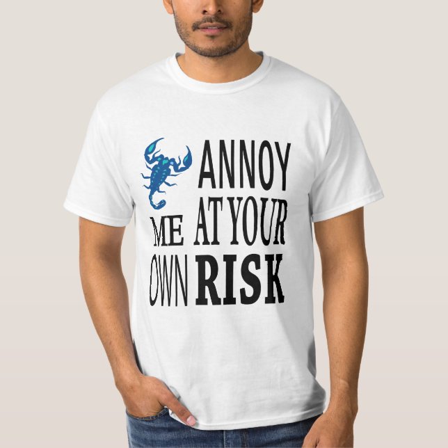 Camiseta Annoy, a su propio riesgo (Anverso)