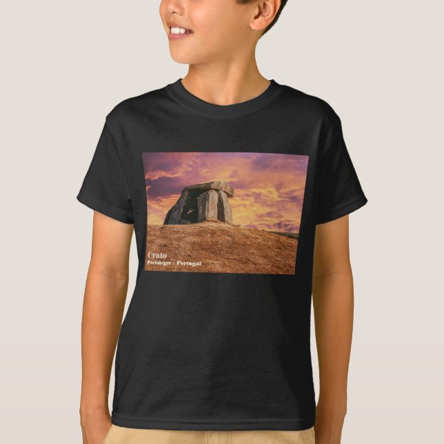 Camiseta Anta do Tapadao Dolmen. Ruinas neolíticas en Crato (Anverso)