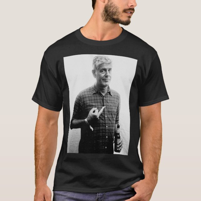 Camiseta Anthony Bourdain dedo medio y cerveza de bebida C (Anverso)