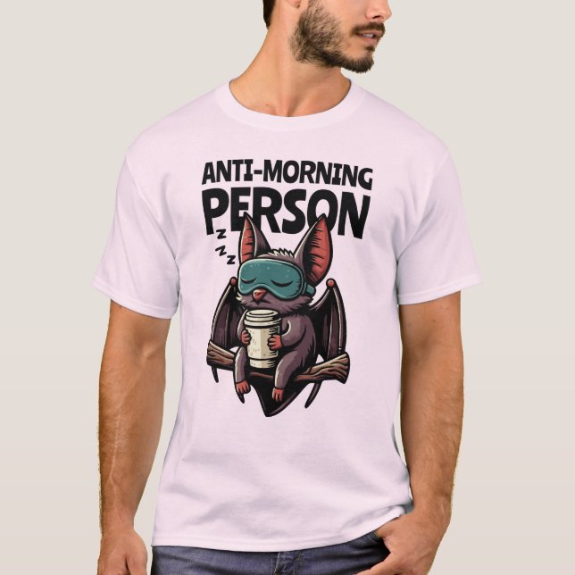 Camiseta Anti-Morning Person – Bat with Sleep Mask (Anverso)