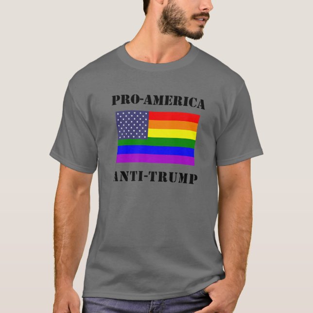 Camiseta Anti Trump de LGBTQ (Anverso)
