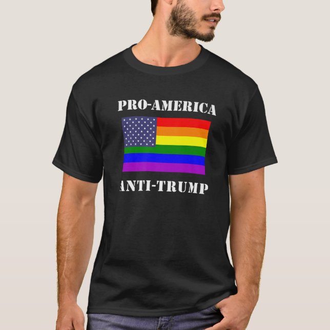 Camiseta Anti Trump de LGBTQ (Anverso)