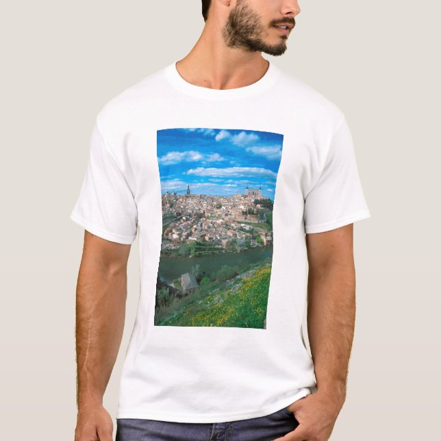 Camiseta Antigua ciudad de Toledo, España. (Anverso)