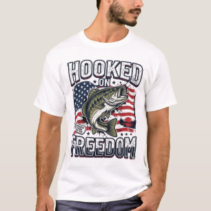 Camiseta Anzuelo de pesca patriótico enganchado a la libert