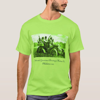 CAMISETA APACHES Y GERONIMO CONDUCIENDO UN AUTO MOTOR
