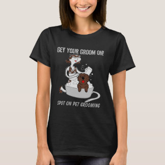 Camiseta Aparato de mascota Groomer en marrón con humor