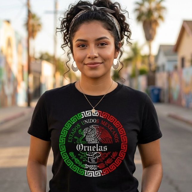 Camiseta apellido Ornelas (Ornelas Last name T-shirt)
