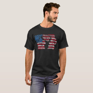 Camiseta apenada caza de los ciervos de Iowa de la