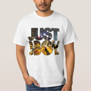 Camiseta apenas bboy - fondo de la ciudad