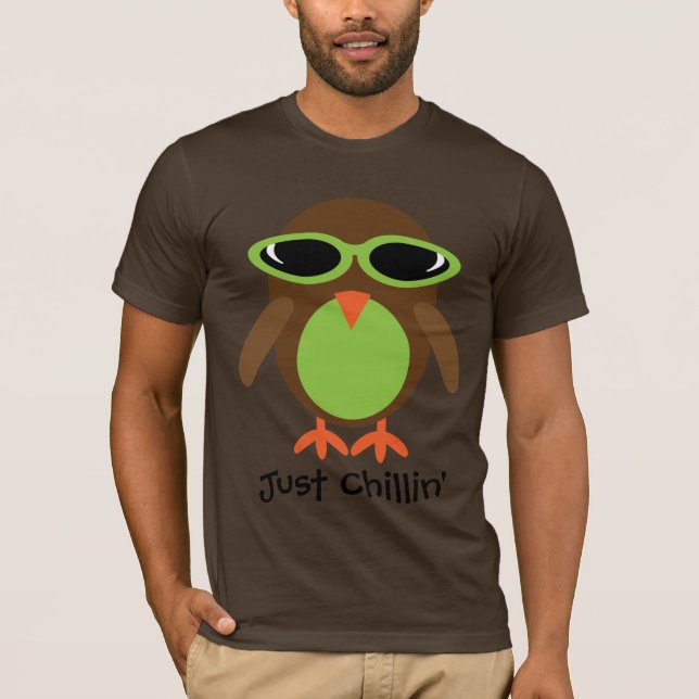 Camiseta Apenas búho de Chillin con las sombras (Anverso)