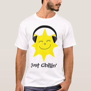 Camiseta Apenas Chillin Sun con los auriculares