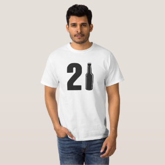 Camiseta Apenas cumpleaños dado vuelta de la botella de