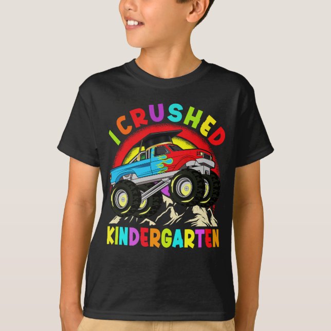 Camiseta Aplasté la graduación de un monstruo de jardín de  (Anverso)