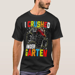 Camiseta Aplasté la graduación de un monstruo de jardín de 
