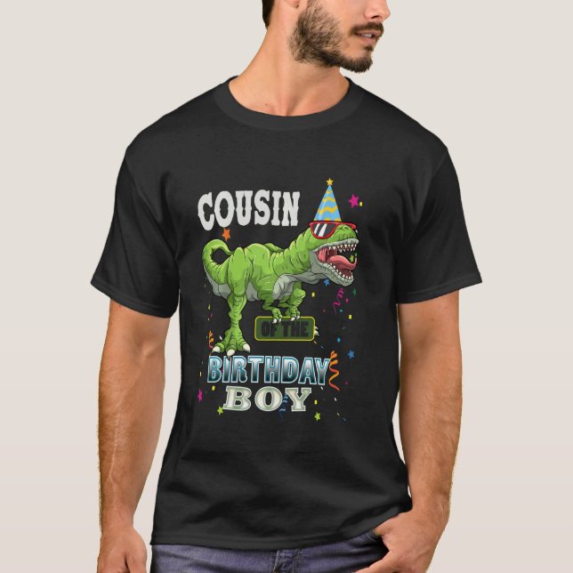 Camiseta Aplicación familiar Cousin Dinosaur Funny Cuidad B (Anverso)