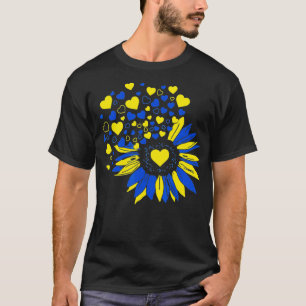 Camiseta Apoyen a los hombres del corazón de la bandera ucr