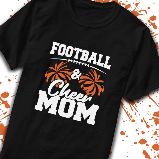 Camiseta Apoyo escolar - Fútbol alienta a mamá (Elevate your mom game with our premium t-shirt design tailored for football & cheer moms! -Teemixer)