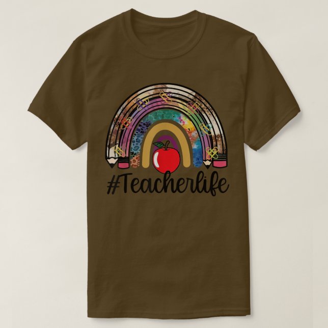 Camiseta Apple Leopard Rainbow Teacher Life Student Rock Th (Diseño del anverso)