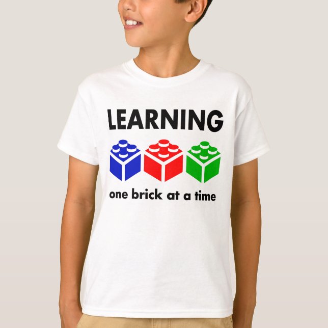 Camiseta Aprendiendo… un ladrillo a la vez (Anverso)
