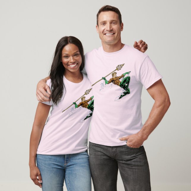Camiseta Aquaman Lunging con voz (Unisexo)