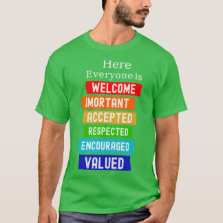 Camiseta Aquí todos son bienvenidos Importante Profesor de