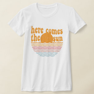 Camiseta Aquí viene el retro del sol
