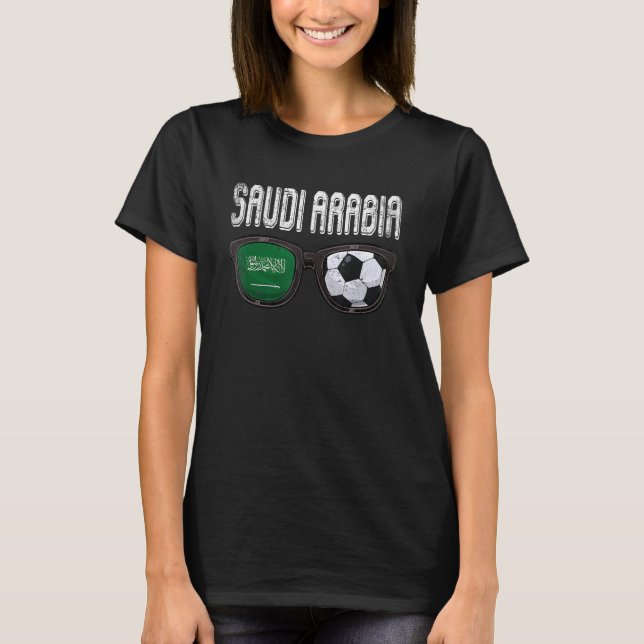 Camiseta Arabia Saudita: Bandera saudita vigila el fútbol (Anverso)