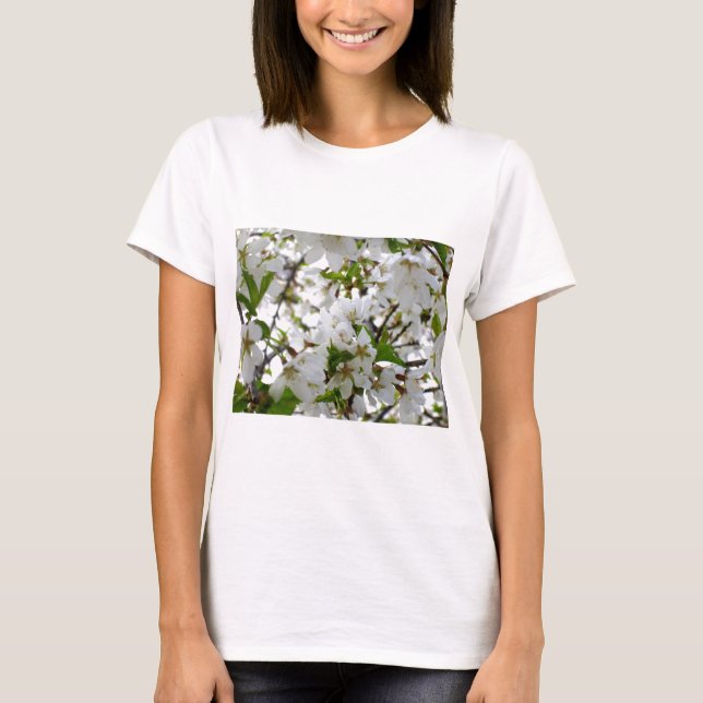 Camiseta Árbol de cerezos con flores de flores blancas (Anverso)