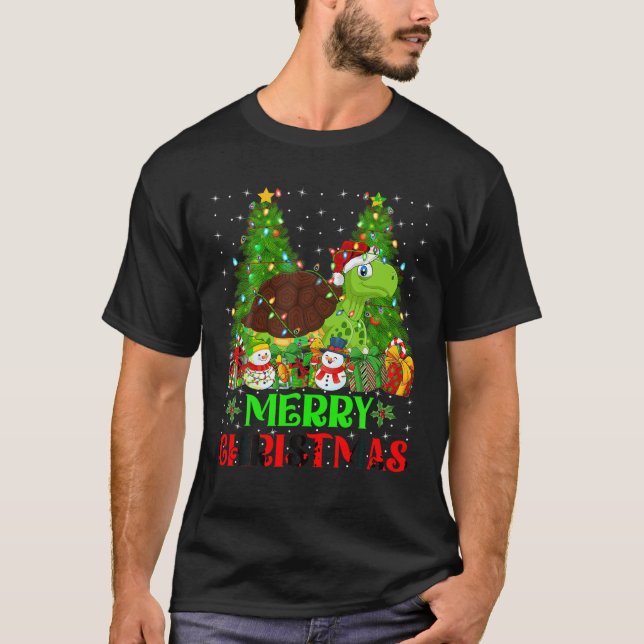 Camiseta Árbol de Navidad de tortuga iluminando a la tortug (Anverso)