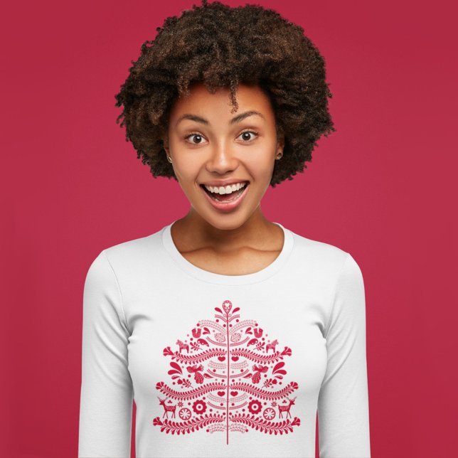 Camiseta Árbol de Navidad Nórdico Escandinavo Rojo (Subido por el creador)