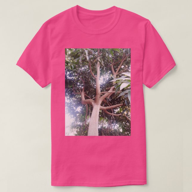 Camiseta Árbol grande dentro del bosque 1 (Diseño del anverso)