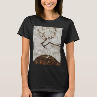 Camiseta Árbol pequeño a finales de otoño por Egon Schiele