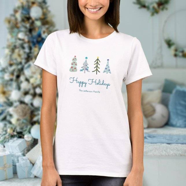 Camiseta Árboles de Navidad baratos escandinavos (Cute Scandinavian Christmas custom tshirt with whimsical Christmas trees and your text)